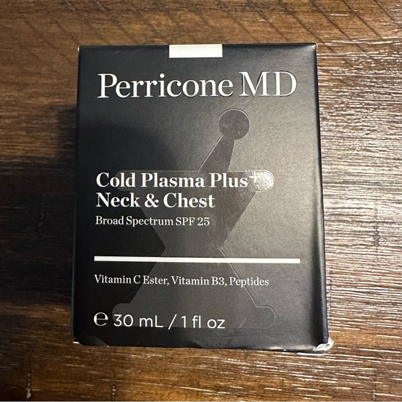 NEW Perricone MD Cold Plasma Plus+ Neck & Chest Broad Spectrum SPF 25 Exp 2026 - Picture 4 of 6